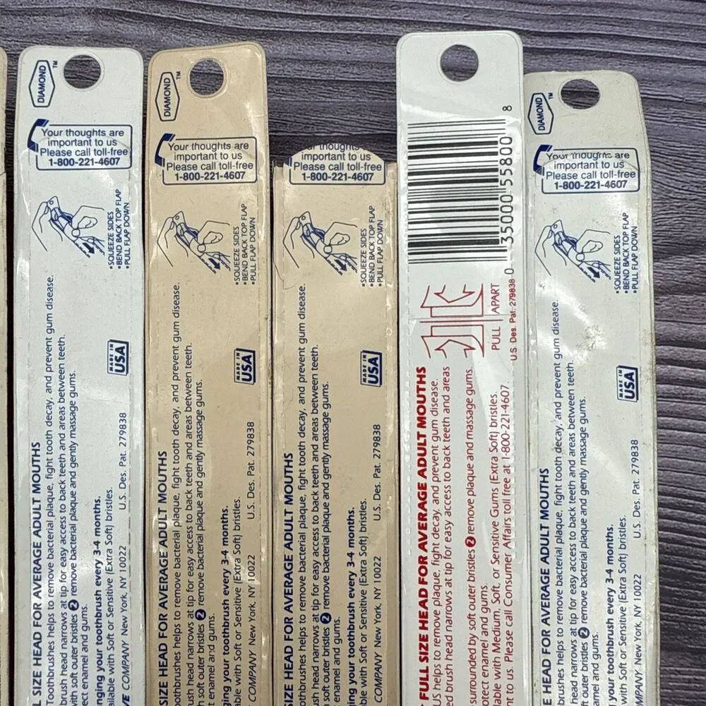 12 Vintage Colgate Plus Toothbrush Diamond 1 Shaped Full Head Medium Bristles